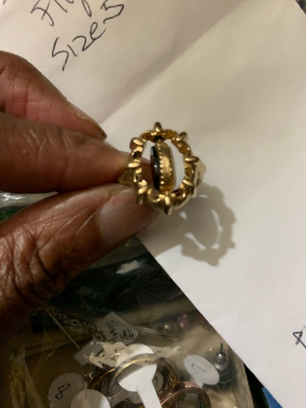 Avon Vintage Gold-Tone Lights & Shadows Reversible Flip Ring size 5 - Picture 6 of 7